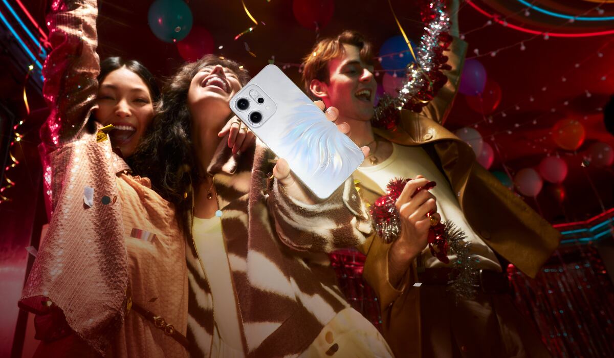 El evento de lanzamiento en Bogotá marca una nueva etapa para OPPO, enfocada en la juventud y la creatividad local.