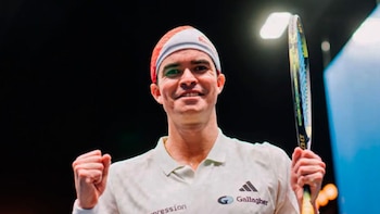 Diego Elías desafía a Paul Coll por la pieza ausente de sus vitrinas: el título del PSA Squash Tour Finals