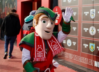 Robin Hood es el mítico héroe de Nottingham cuya leyenda indica que robaba a los ricos para darle a los pobres - crédito Jason Cairnduff/Reuters