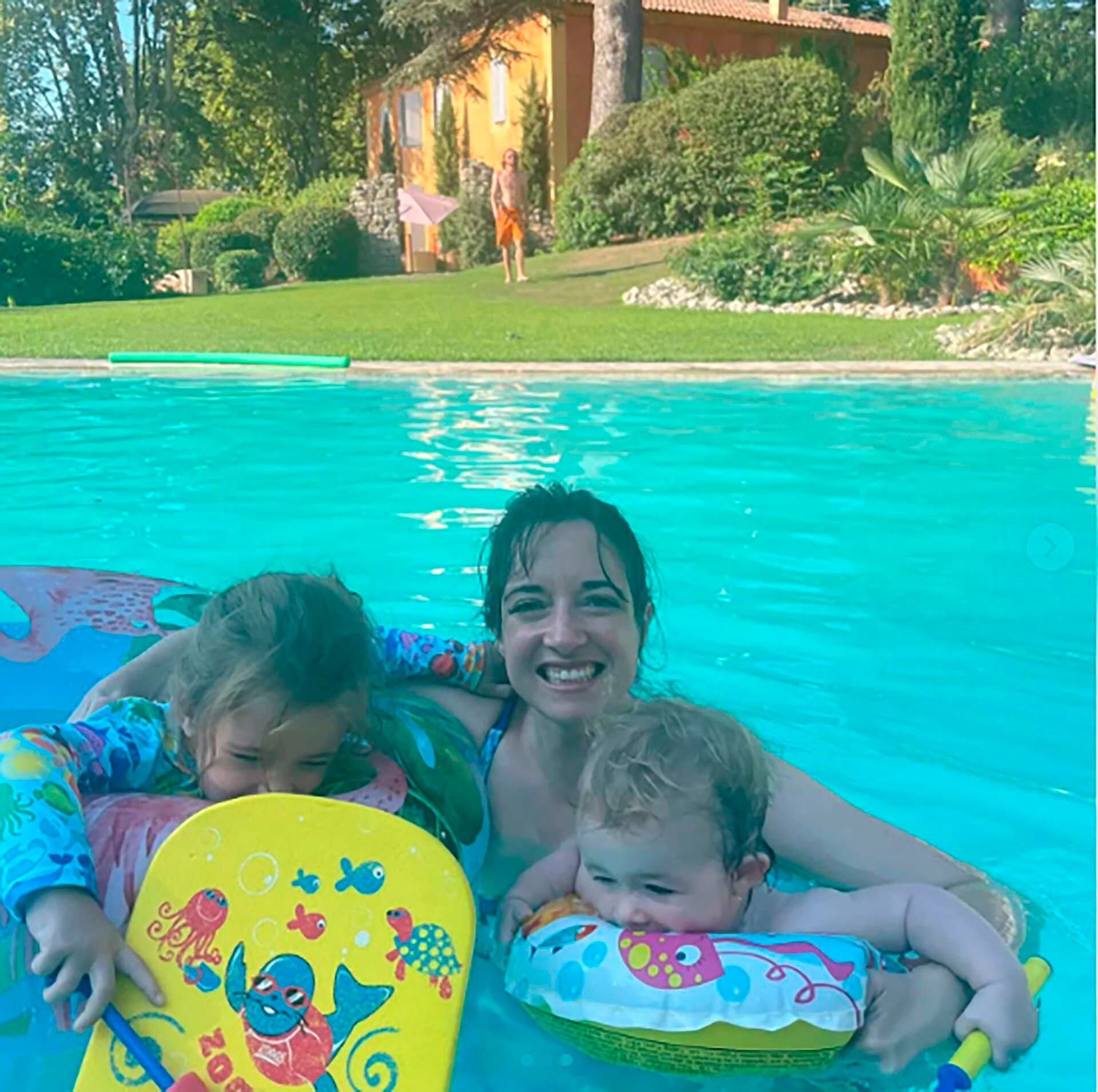 El mes pasado, disfrutando de las vacaciones en el verano europeo (@hannahschmitzf1)