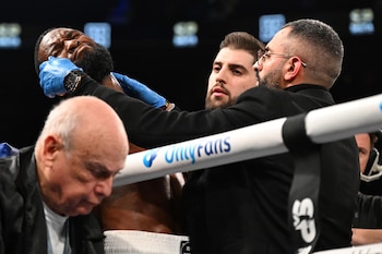 El boxeador Joseph George recibió