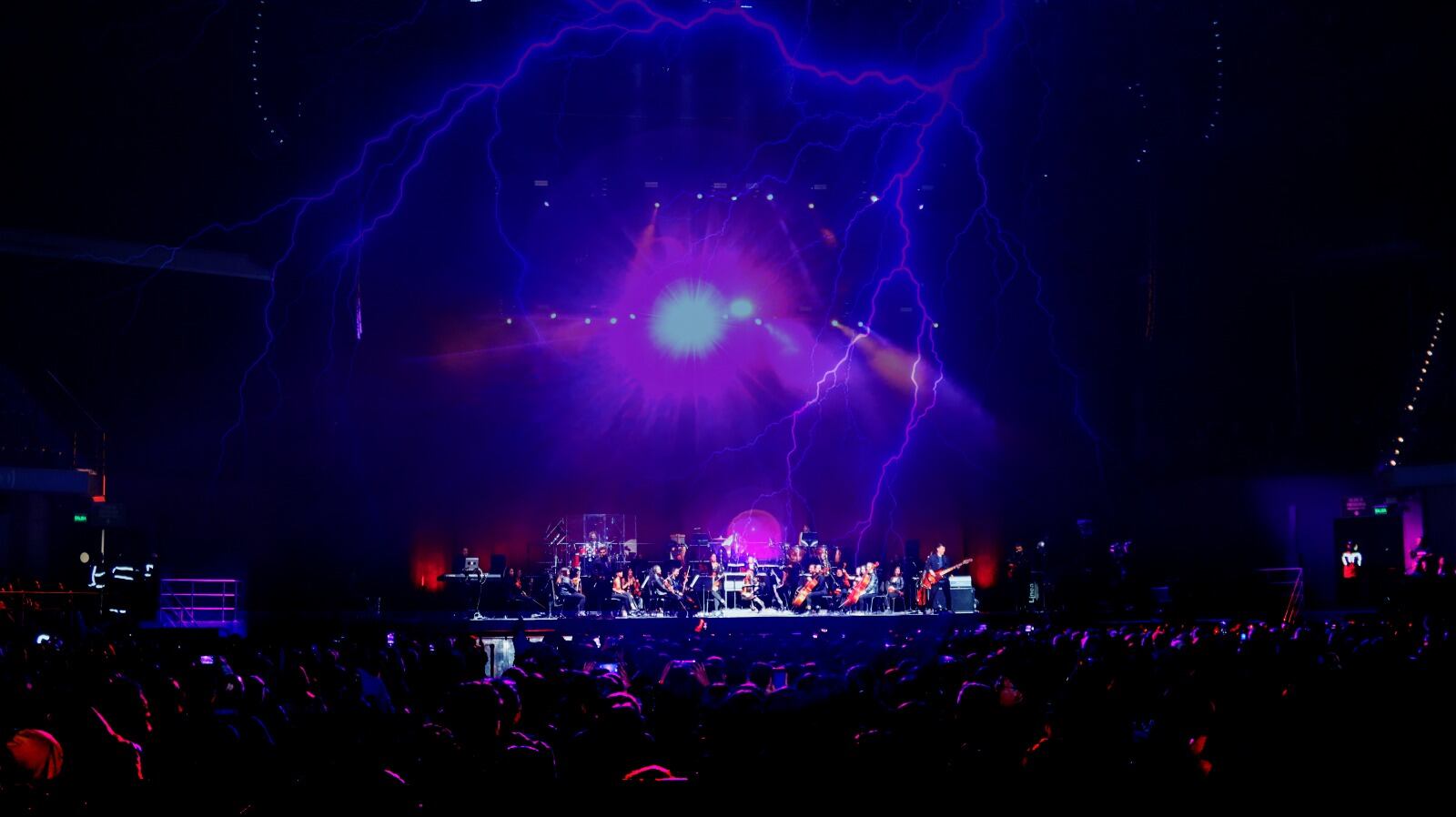 El Festival de Verano presentará versiones orquestales de éxitos de Metallica y Guns N’ Roses, interpretadas por la Orquesta Filarmónica de Mujeres, en un evento gratuito que busca atraer a públicos diversos - crédito Filarmónica de Bogotá