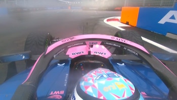 El momento del abandono de Franco Colapinto en la Sprint del GP de Singapur detrás del auto de seguridad: qué le pasó a su Alpine