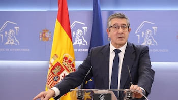 Patxi López defiende a Zapatero y pide "pruebas" y garantizar la presunción de inocencia