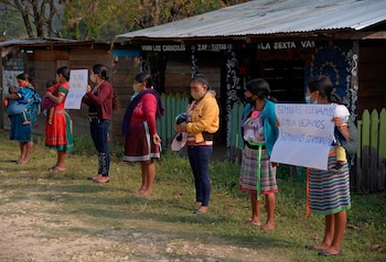 Mujeres integrantes del Ejército Zapatista