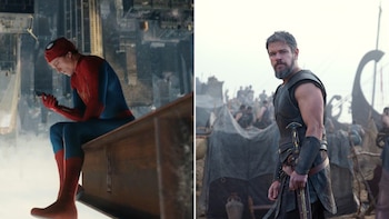 Spider-Man sentado sobre una viga metálica en el lado izquierdo y el actor Matt Damon vestido de guerrero antiguo en el lado derecho