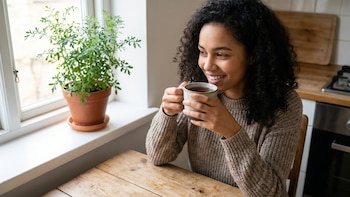 La planta que sirve para los nervios, los cólicos y también para el mal de ojo, según quien la vende