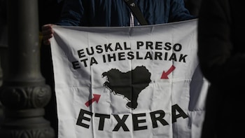 El Senado debatirá el miércoles una ley del PP para multar los 'ongi etorris' con hasta 150.000 euros