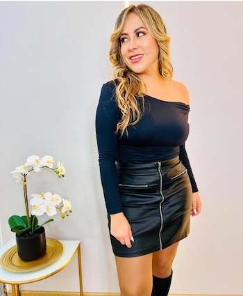 Laura Sarmiento sigue en proceso