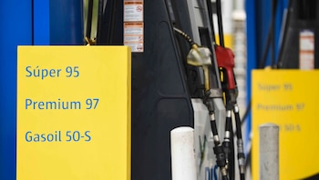 Aumento de los combustibles en Uruguay incidió en suba de la inflación (EFE/ Sofia Torres)