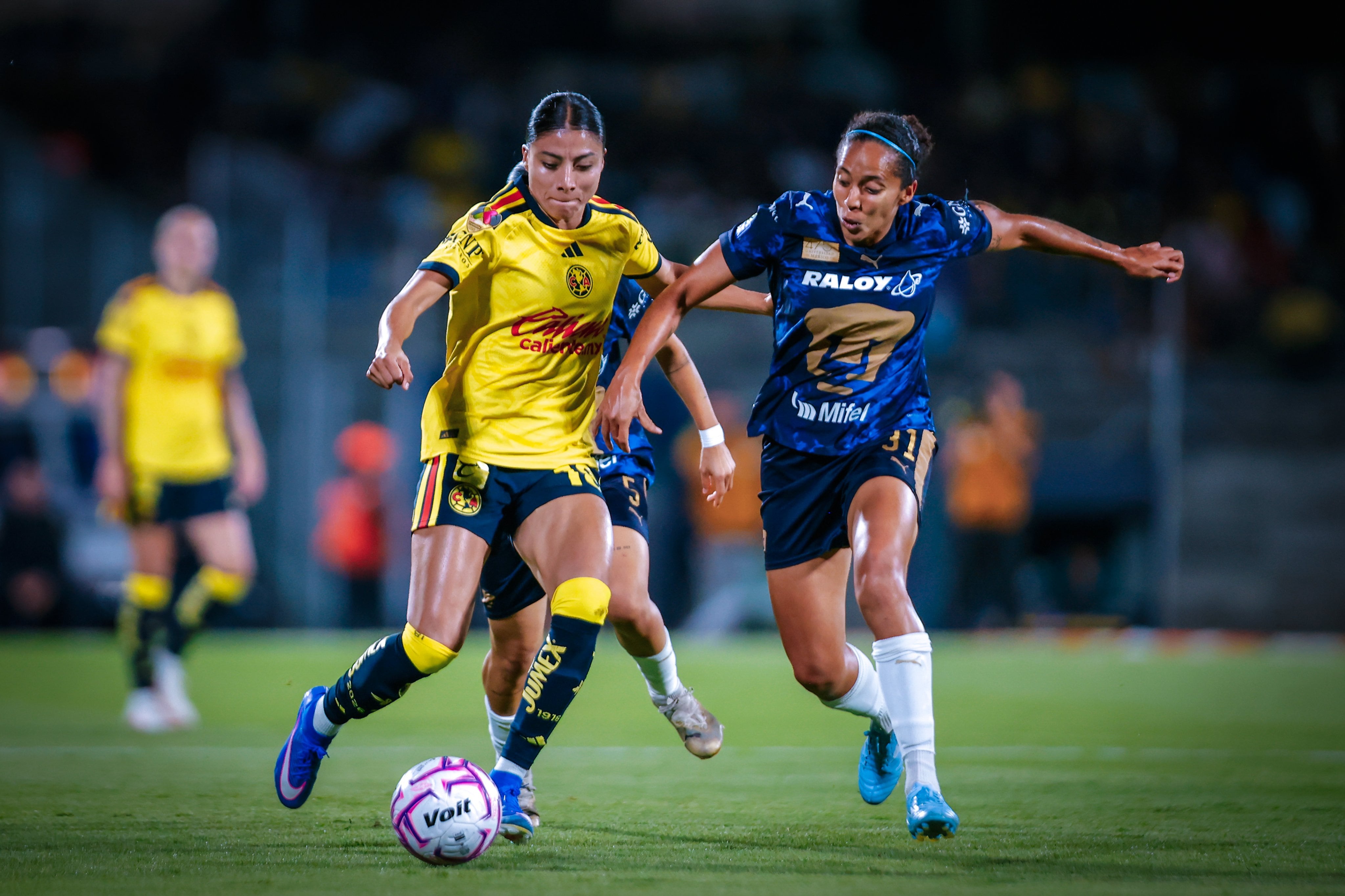 (X / @ClubAméricaFemenil)