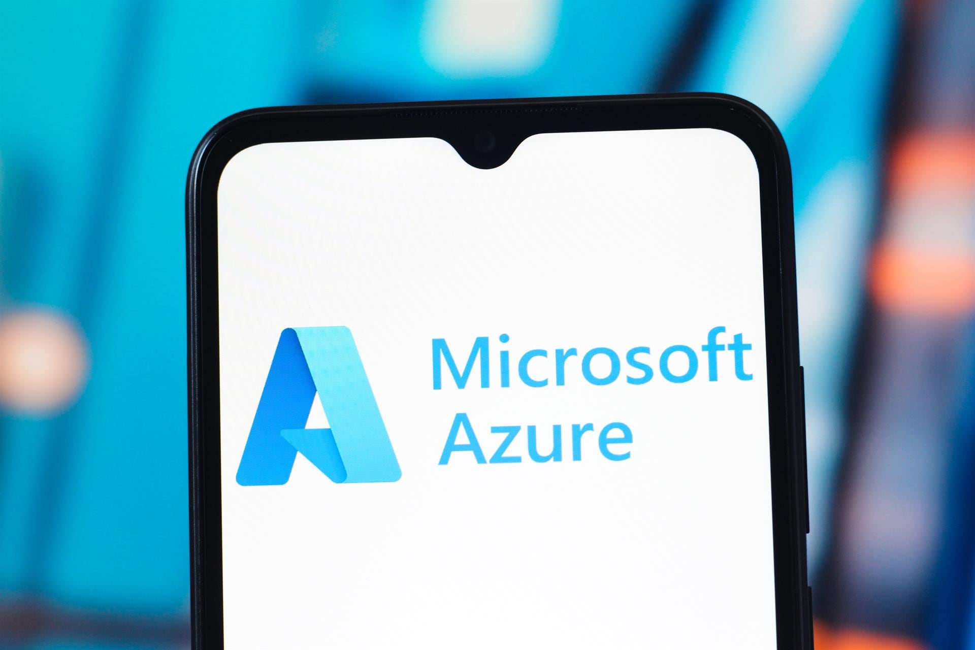 Azure es la plataforma de computación en la nube de Microsoft.