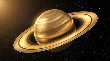 Un planeta con anillos anchos en el espacio oscuro, rodeado de pequeñas estrellas blancas. Una luz intensa ilumina la parte superior izquierda de la escena.
