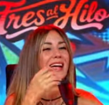 Tilsa Lozano confiesa que sigue creyendo en el amor a los 43 años y Gabriel Calvo le lanza inesperada advertencia. Captura: Tres al Hilo.