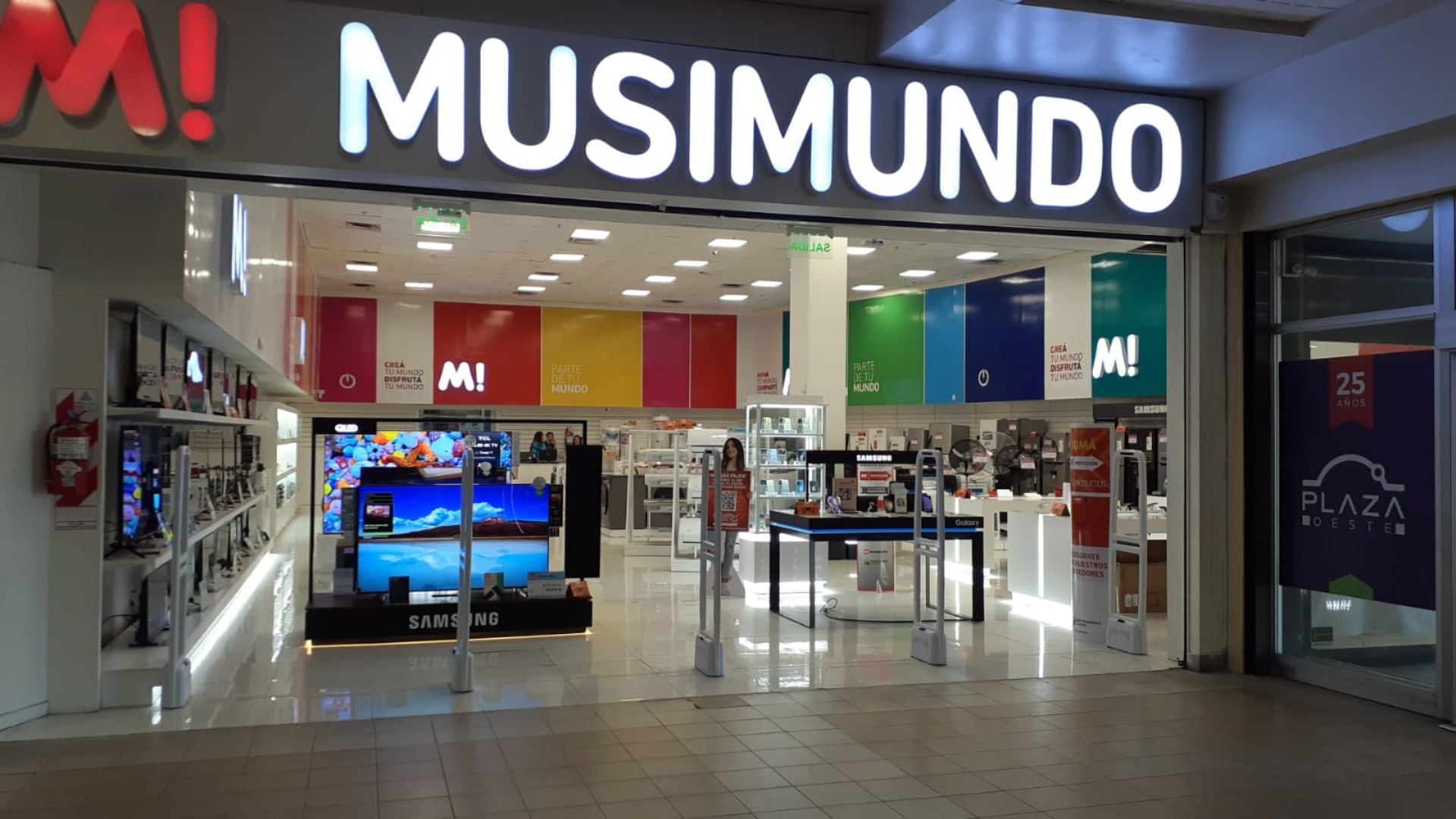 Musimundo cerró 20 sucursales en el noreste argentino, en Chaco, Formosa, Corrientes y Misiones, en el marco del concurso preventivo que Carsa pidió en julio