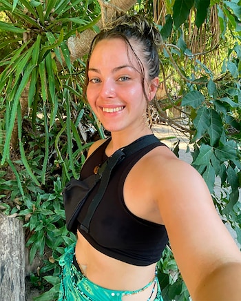 La profesora de yoga enfrentó