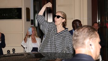 Céline Dion llegó a París