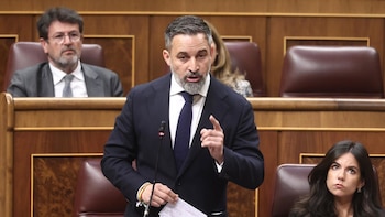Abascal llama "Pedro Navajas" a Sánchez:"Sus condenas a la violencia son como sus condenas a la prostitución de menores"
