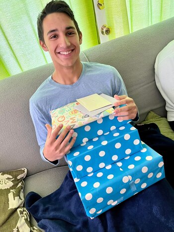 El joven dice que tras