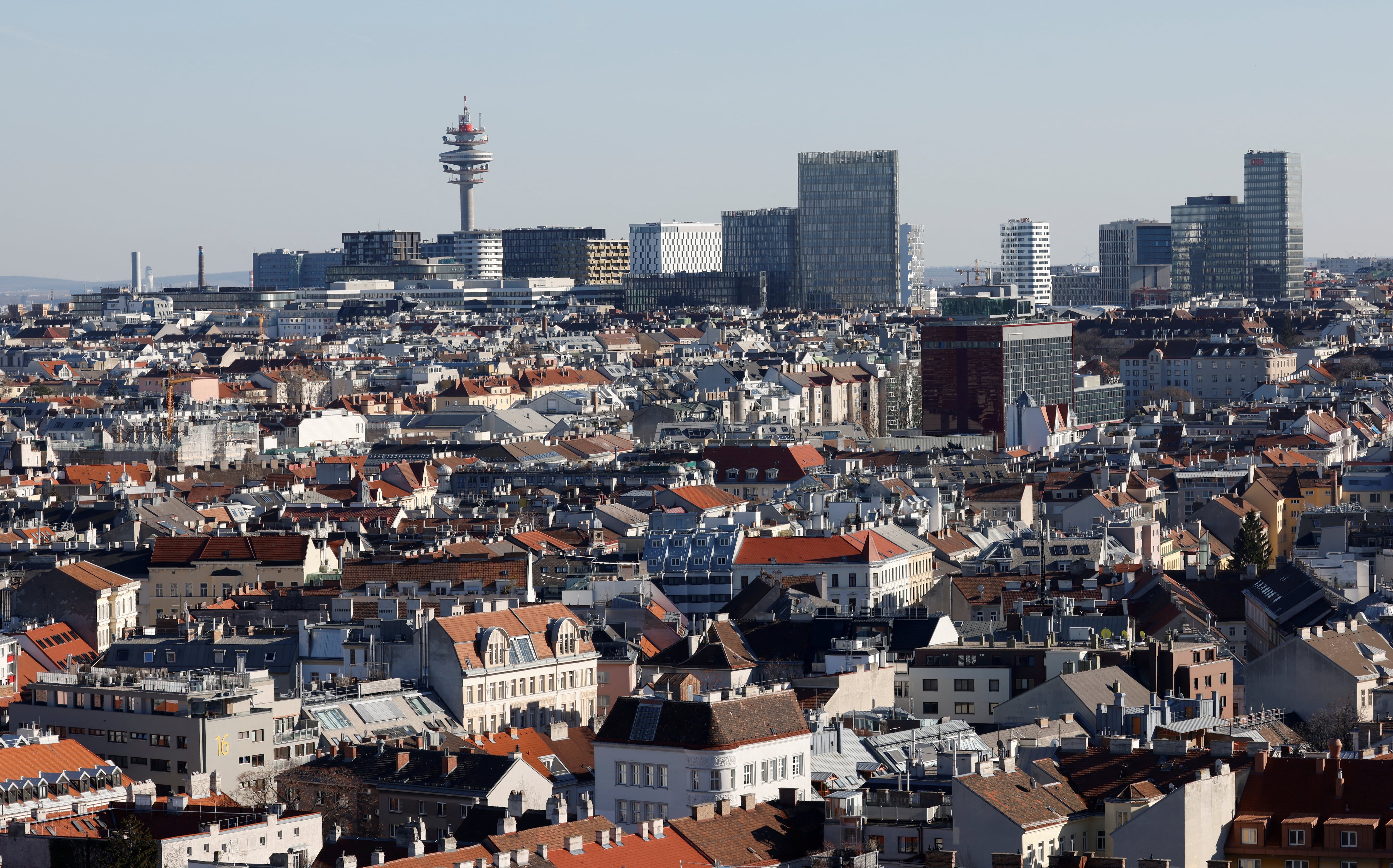 Viena reúne espacios verdes e infraestructura ciclista, con mil ochocientos kilómetros de carriles y un mapa de reparación para los neumáticos (REUTERS/Leonhard Foeger)