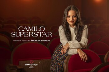 Natalia Reyes como Ángela Carrasco