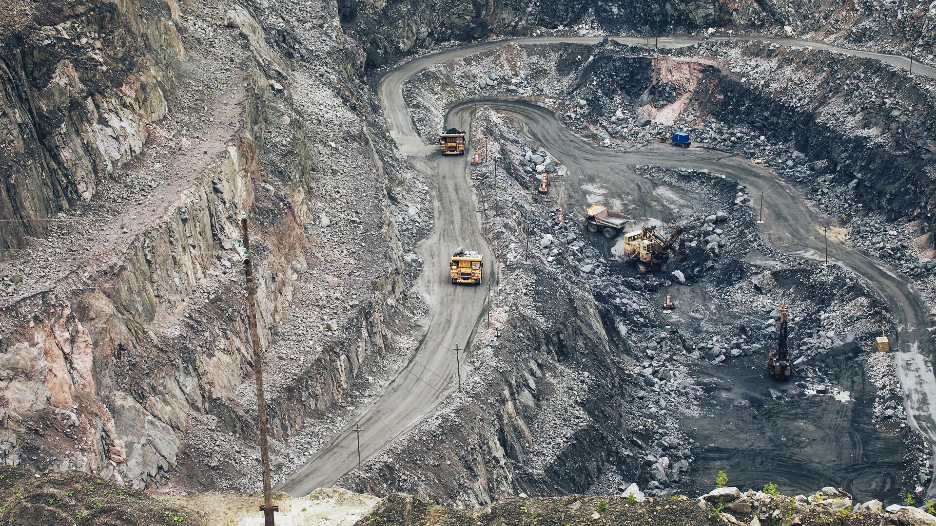 La minería de carbón en el Catatumbo enfrenta un momento crítico marcado por accidentes, riesgos laborales y dificultades económicas para el sector - crédito Shutterstock/Imagen de referencia