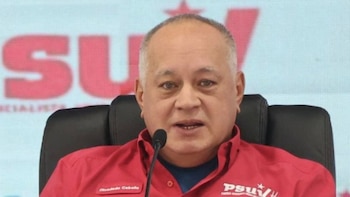 Cabello desmiente contactos con la opositora María Corina Machado