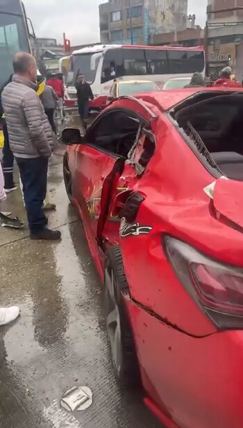 Así quedó el automóvil deportivo