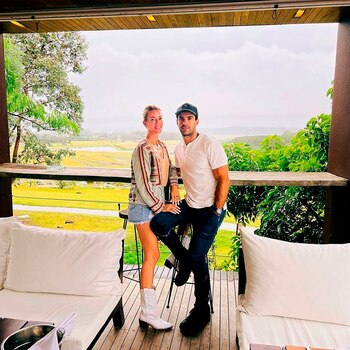 Nicole y Manu con el