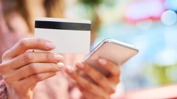 Cómo pagar desde mi celular