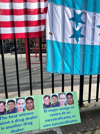 La bandera hondureña y la