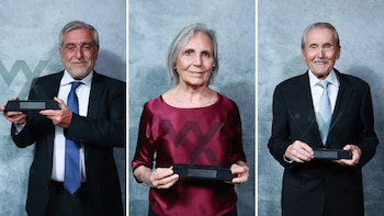 Jose Zuccardi recibió el premio Bodega Sustentable del año, Helena Maza recibió en nombre de Alejandro Vigil por Mejor Enólogo, y el Ing. Alberto Arizu recibió el premio a la Trayectoria por Luigi Bosca