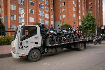 La Secretaría de Movilidad de Bogotá reportó la inmovilización de 2.787 motocicletas y la imposición de 7.451 comparendos solo hasta abril de 2026 - crédito Alcaldía de Bogotá/Secretaría de Movilidad