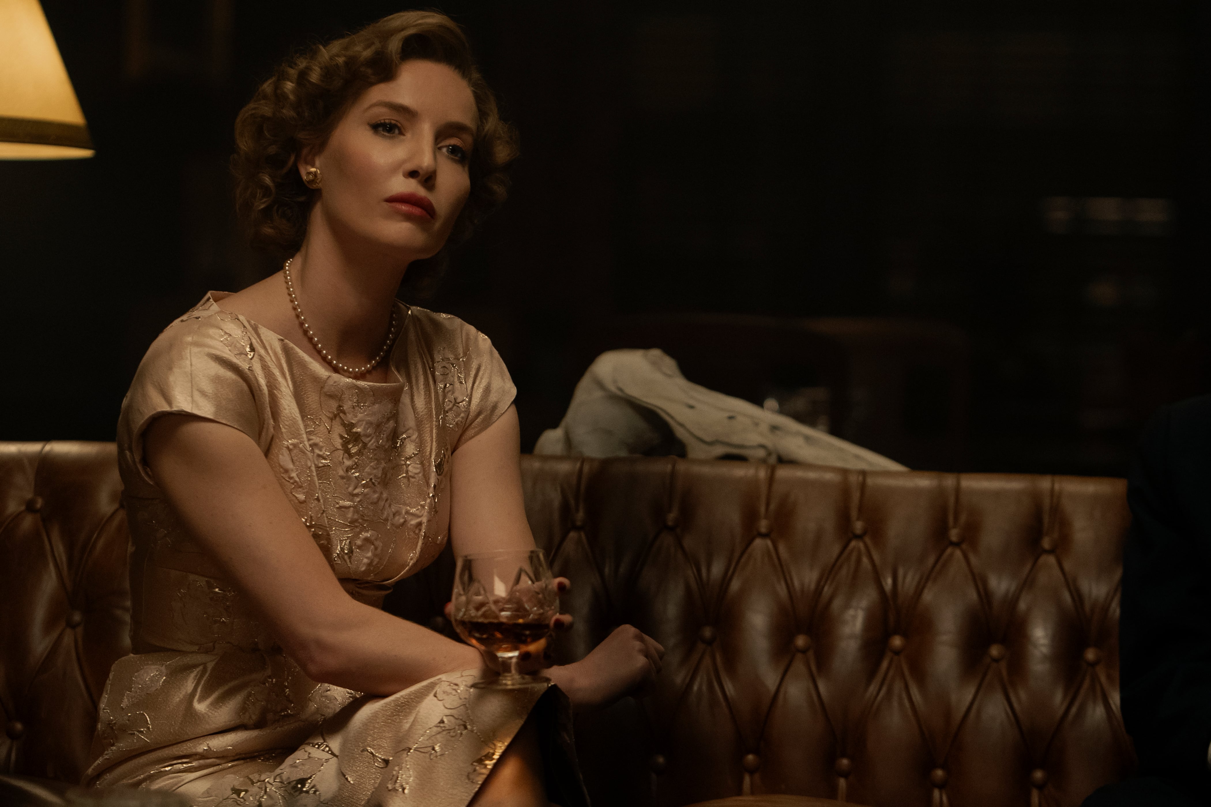 Annabelle Wallis interpreta a Christiana Morgan, colaboradora de Henry Murray. (Netflix)