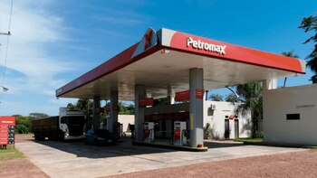 Estación de servicio Paraguay