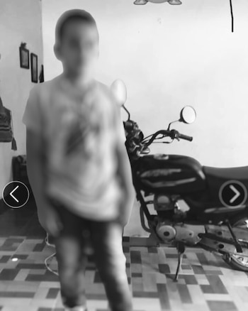 El menor Fernando Rojas, ayudaba