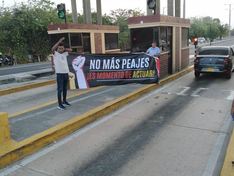 Los conductores protestaron para presionar a las autoridades - crédito @Alejandrastwood/X