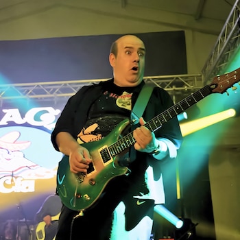 Felipe Souza participó en cinco producciones discográficas de la banda