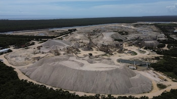 México le gana juicio millonario a minera estadounidense por el cierre de Calica en Quintana Roo