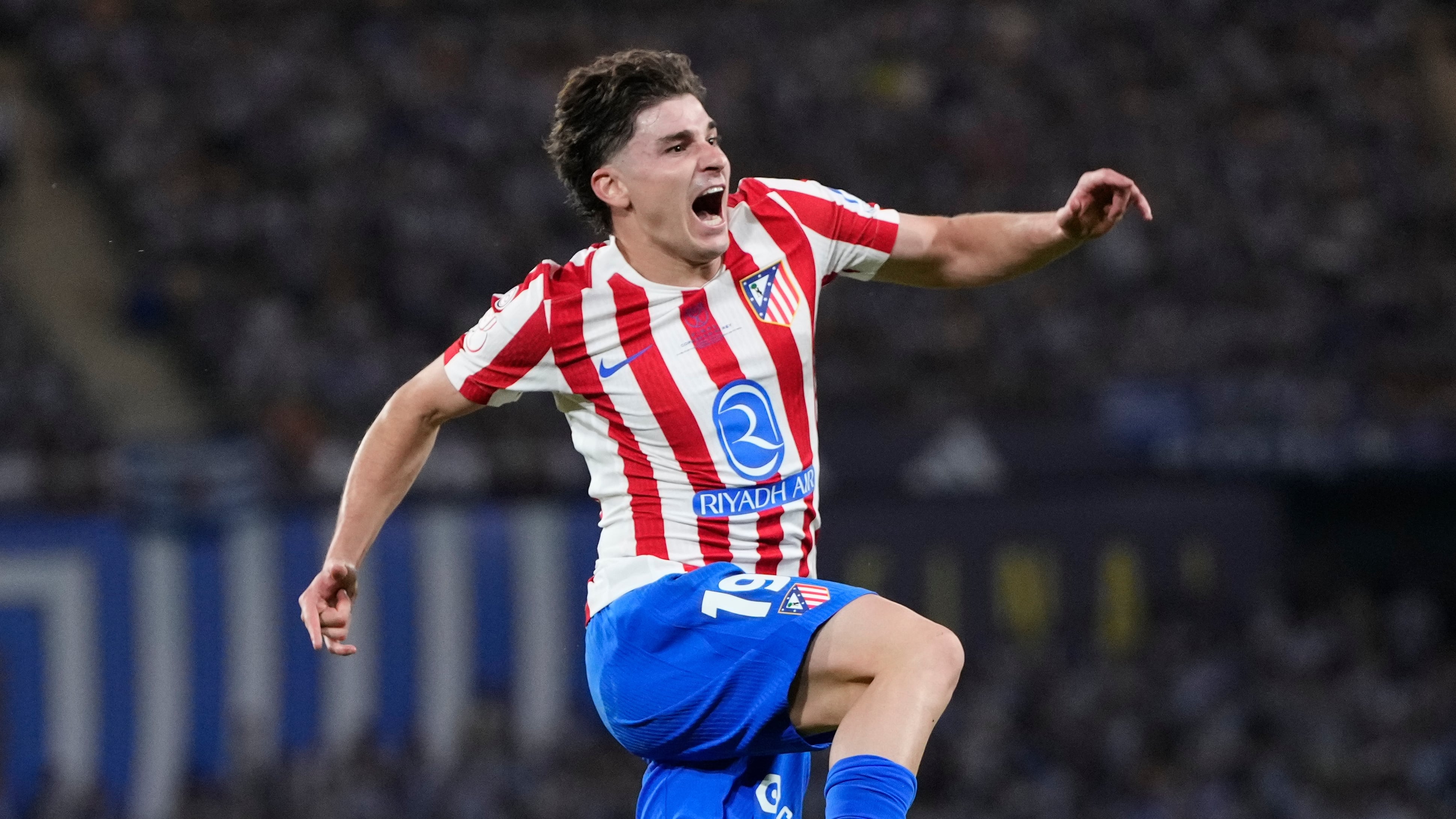 Julián Álvarez es deseado por el Arsenal (AP Foto/José Bretón)