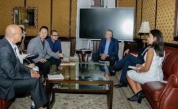 El complejo industrial de 400