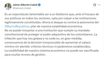 Jaime Cabal, presidente de Fenalco, lamentó que el Gobierno Petro ataque la autonomía del Banco de la República - crédito @JaimeA_Cabal/X