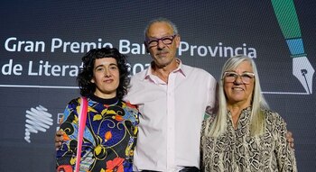 Gabriel Stekolschik, junto a las