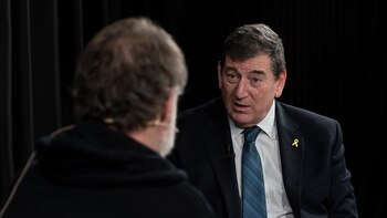 Gelblung critica la aparente inacción