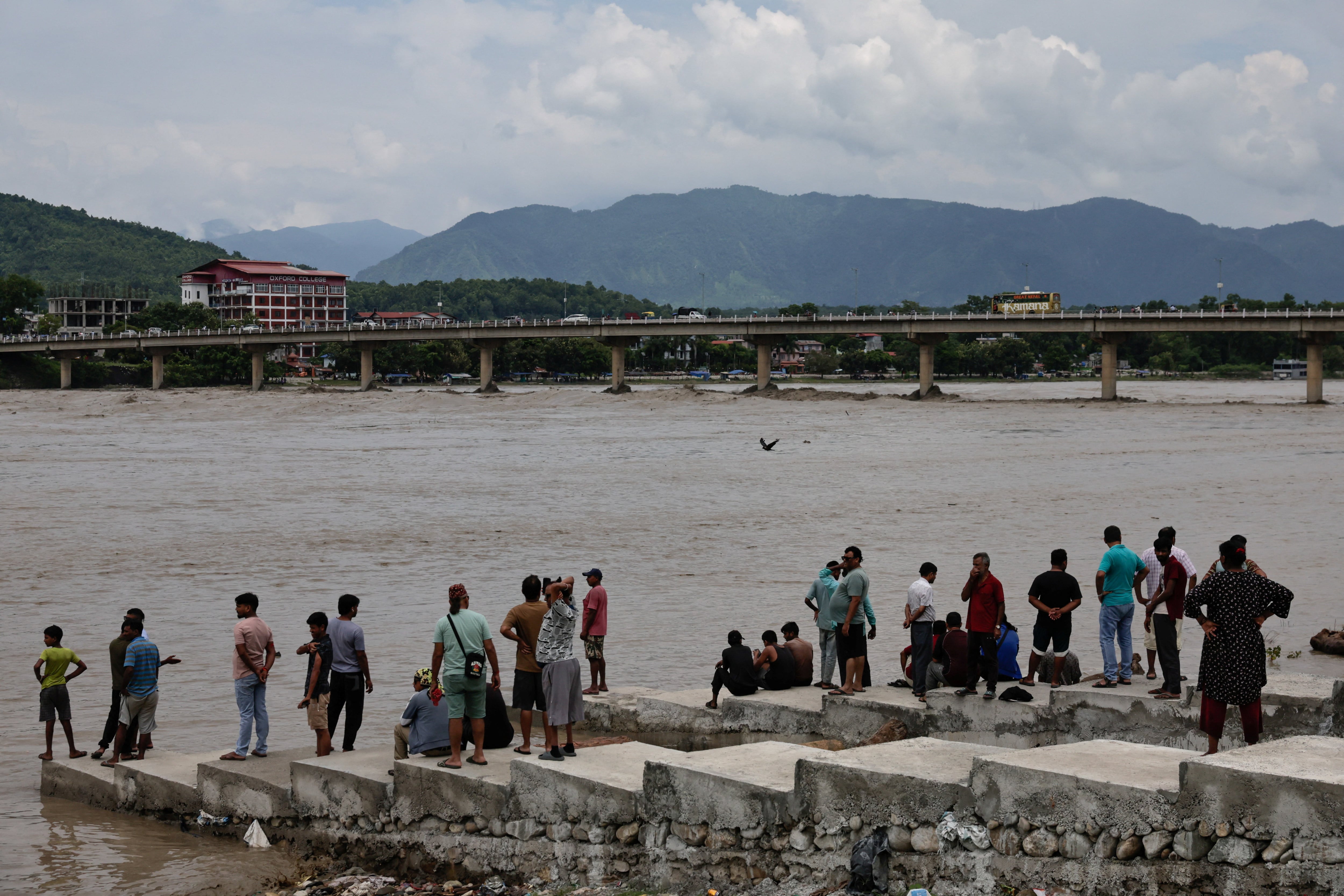 Las autoridades de Nepal alertaron sobre posibles nuevas inundaciones (REUTERS/Navesh Chitrakar)