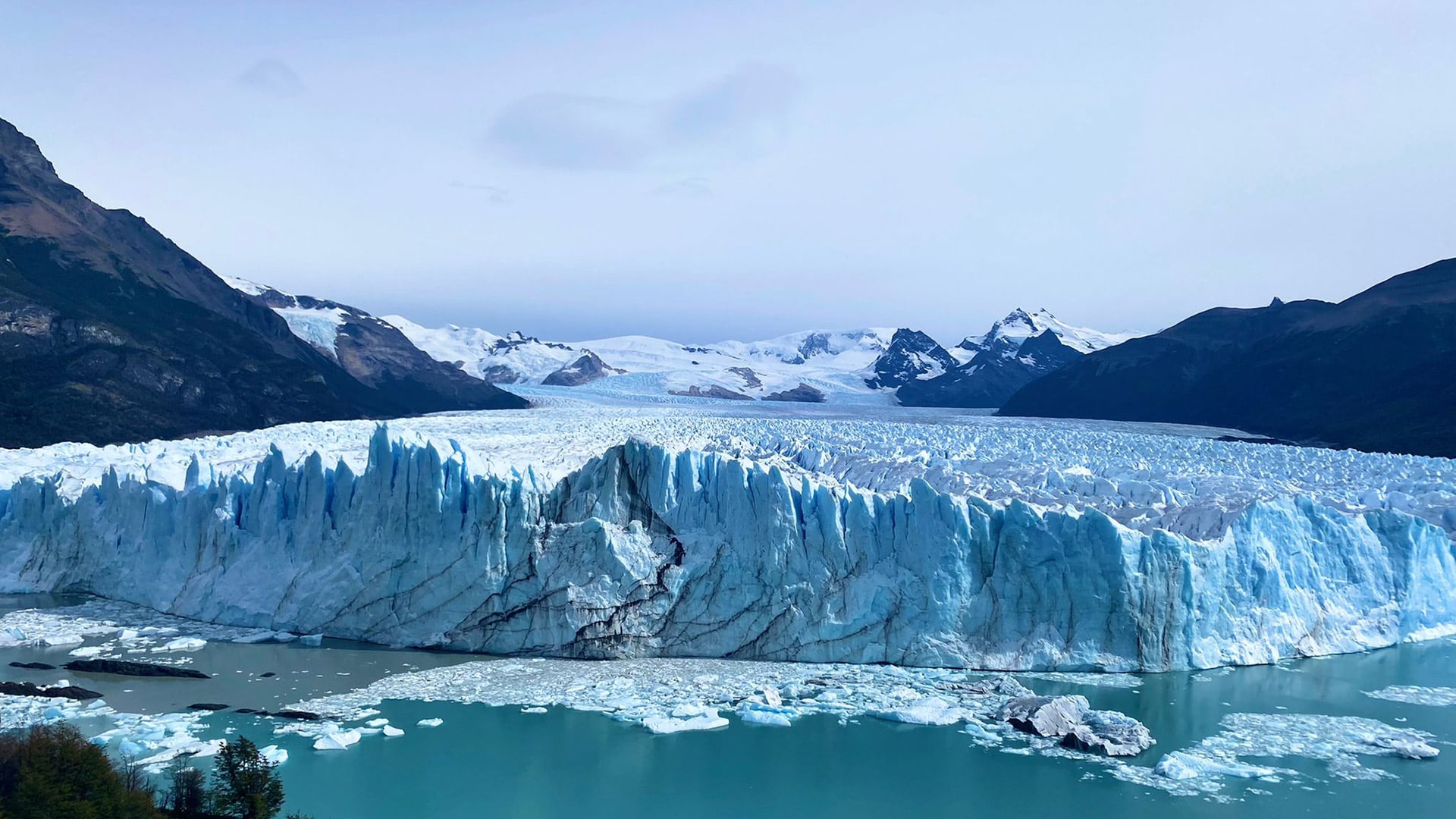El glaciar Perito Moreno retrocede 910 metros en solo 100 días