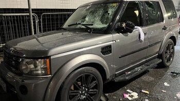 Una camioneta violentada en las