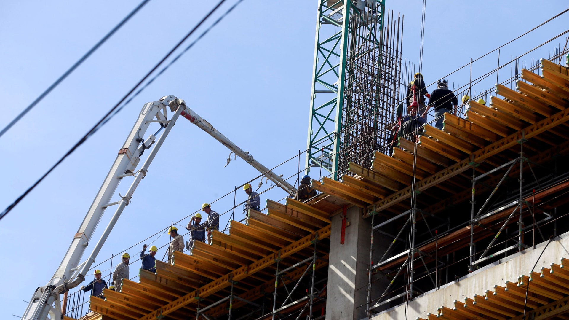 La economía crece, pero el empleo no: el nuevo desafío del Gobierno