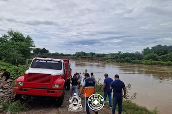 Las fuertes lluvias en Lempira dañaron viviendas en La Iguala tras el colapso de techos por los vientos y las precipitaciones. (cortesía: COPECO)