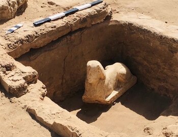 Los arqueólogos encontraron una losa